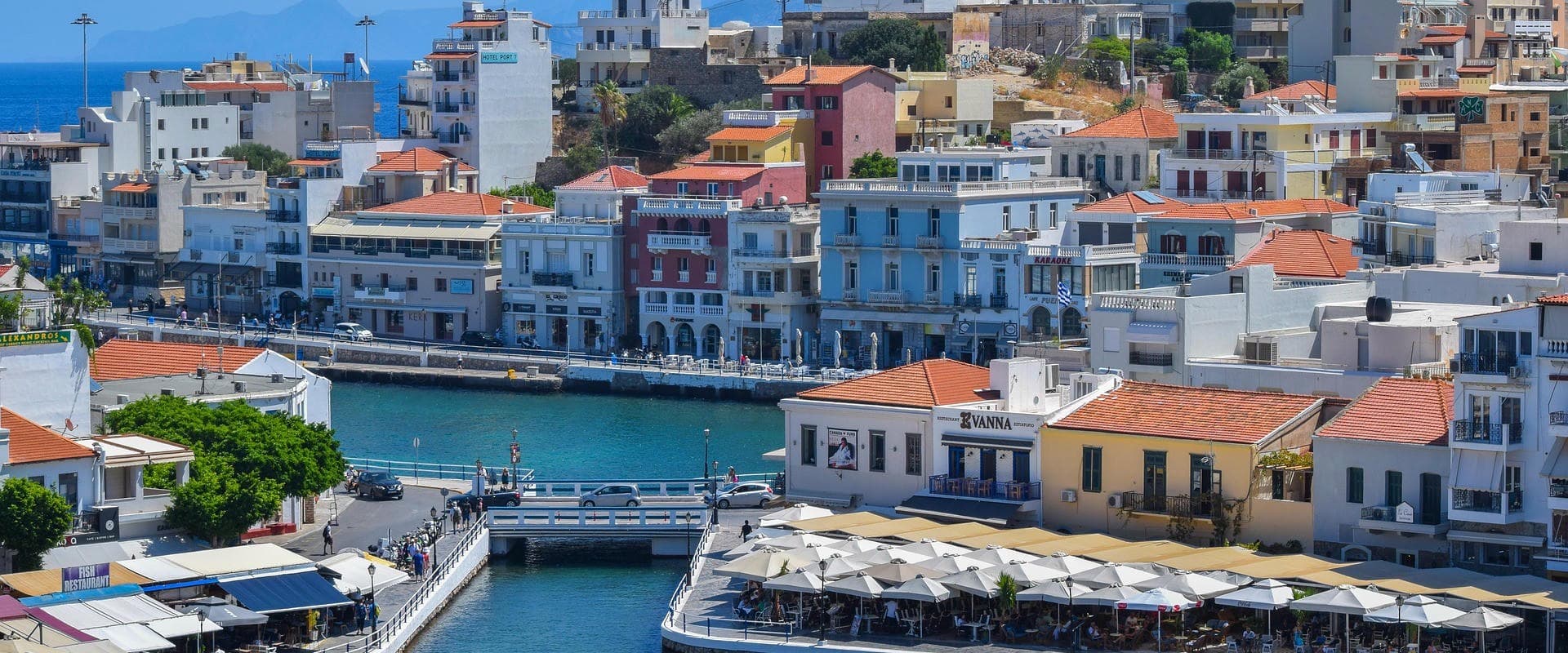 Agios Nikolaos, 10 Minutes Away 